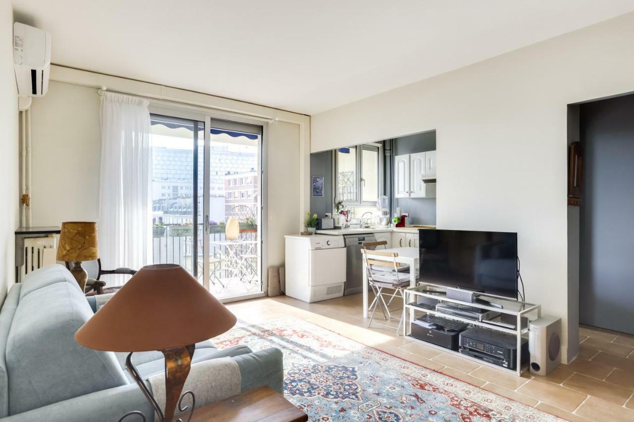 Charming Apartment With Terrace By Weekome Paris Eksteriør billede