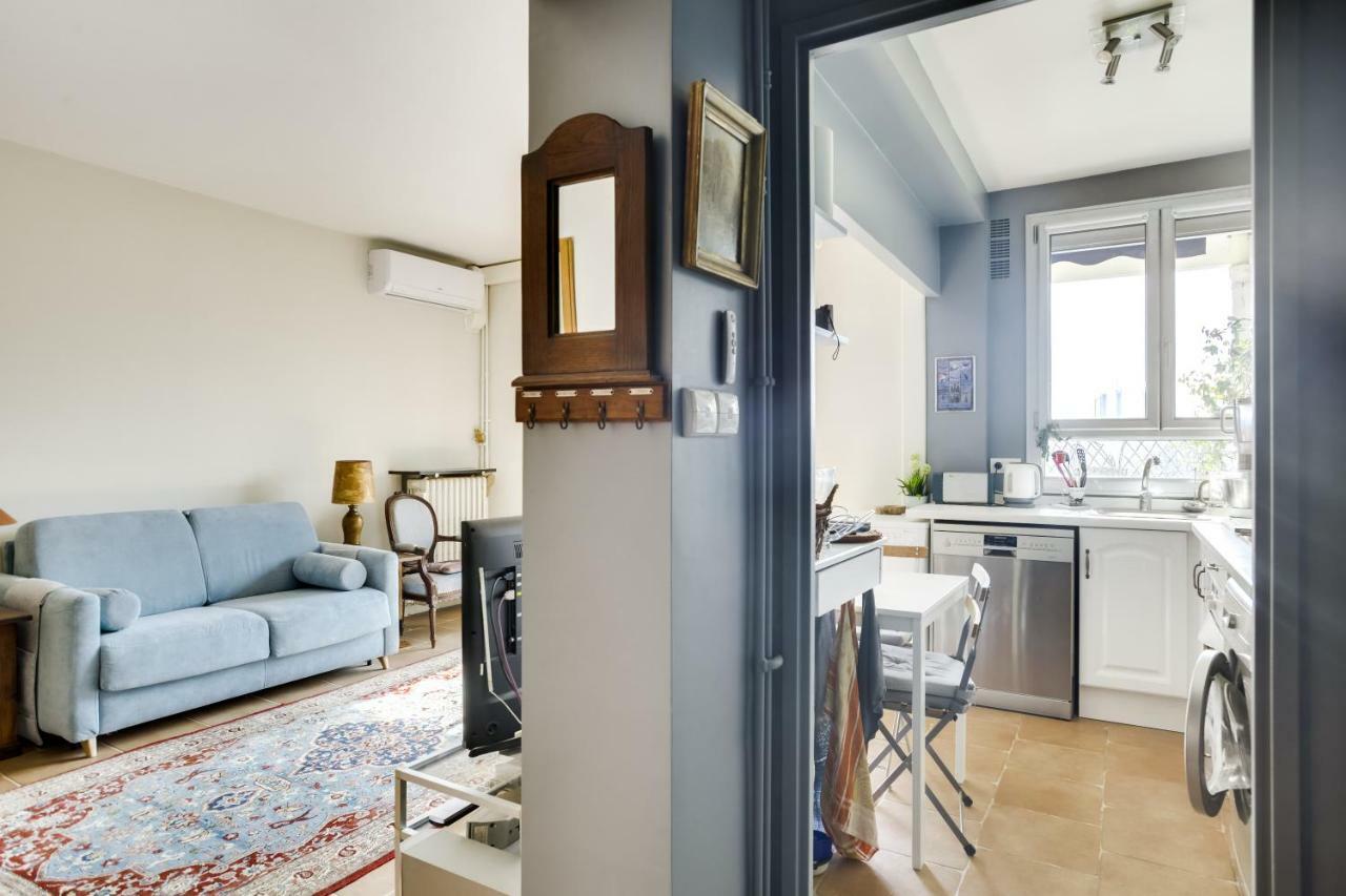 Charming Apartment With Terrace By Weekome Paris Eksteriør billede
